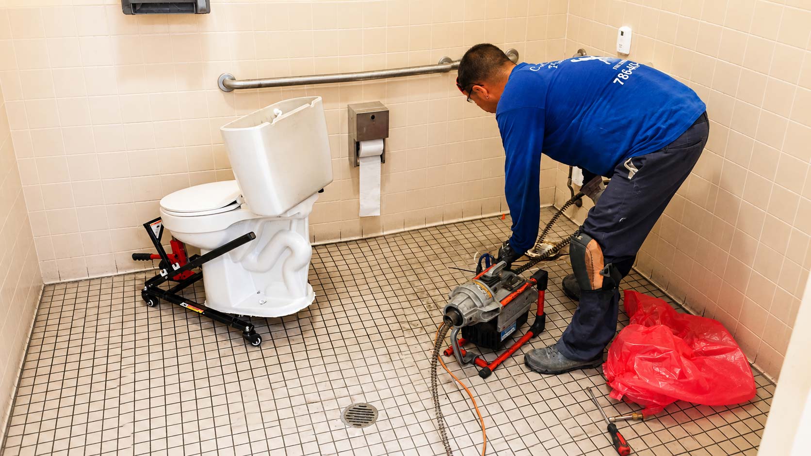 Sewer cleaning and hydro jetting in Cutler Bay